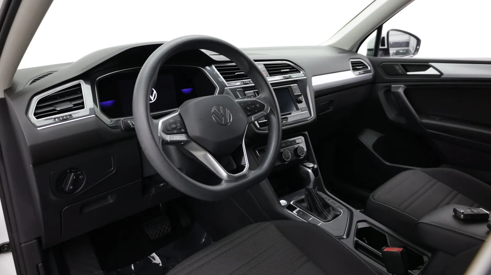 Volkswagen Tiguan photo 11