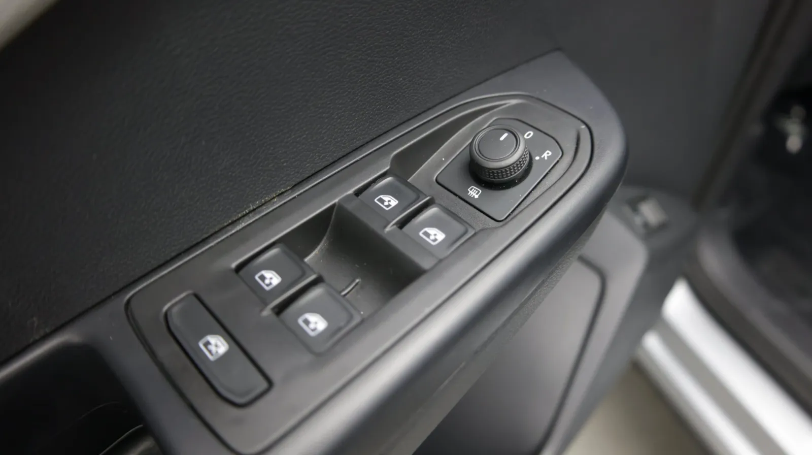 Volkswagen Taos photo 11