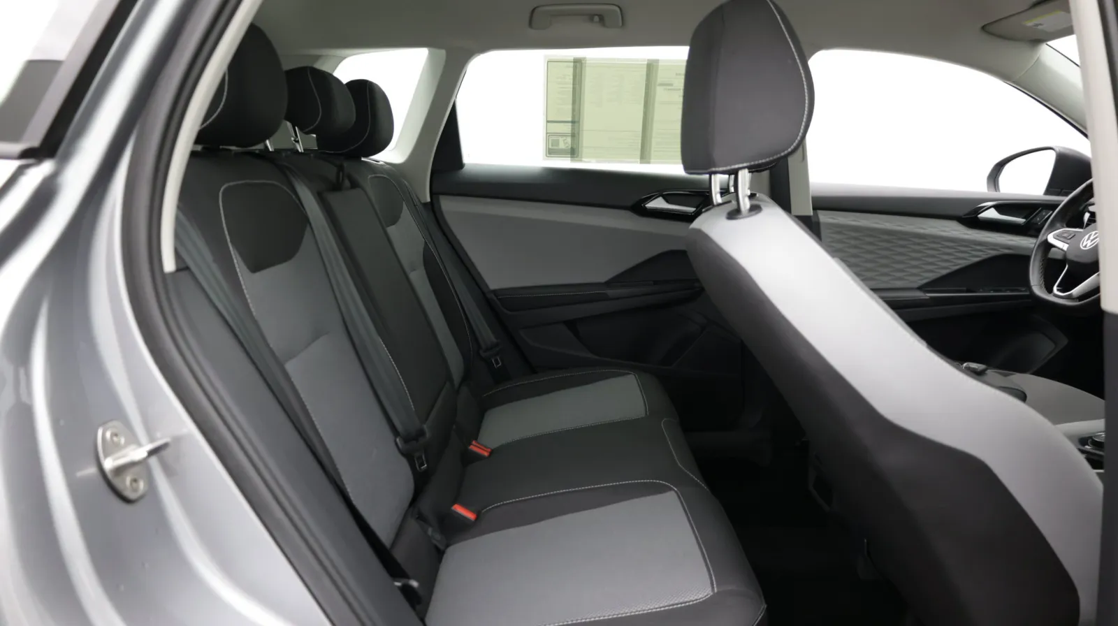 Volkswagen Taos photo 29