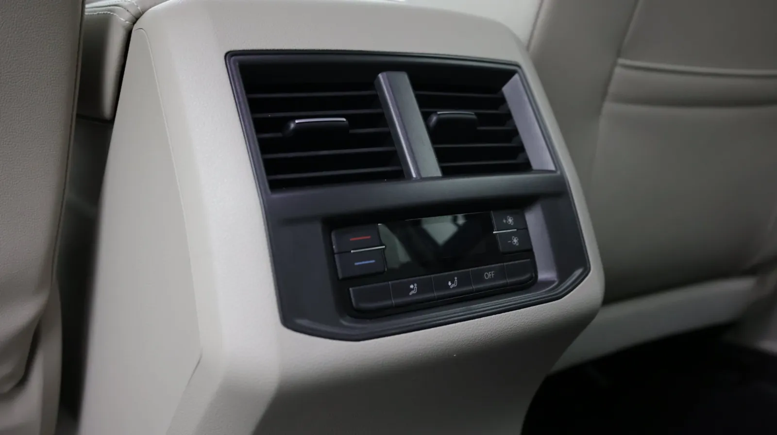 Volkswagen Atlas photo 25
