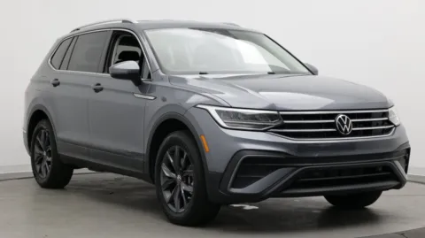 Another view of 2023 Volkswagen Tiguan SE for sale in Jacksonville, FL at Auto Boutique Florida