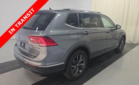 More photos of 2023 Volkswagen Tiguan SE at Auto Boutique Florida, FL