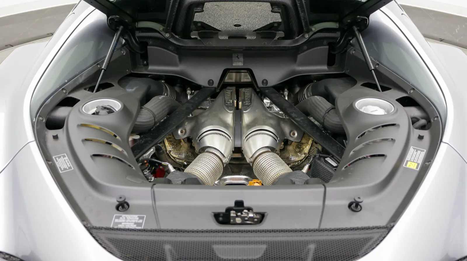 Ferrari 296 photo 42