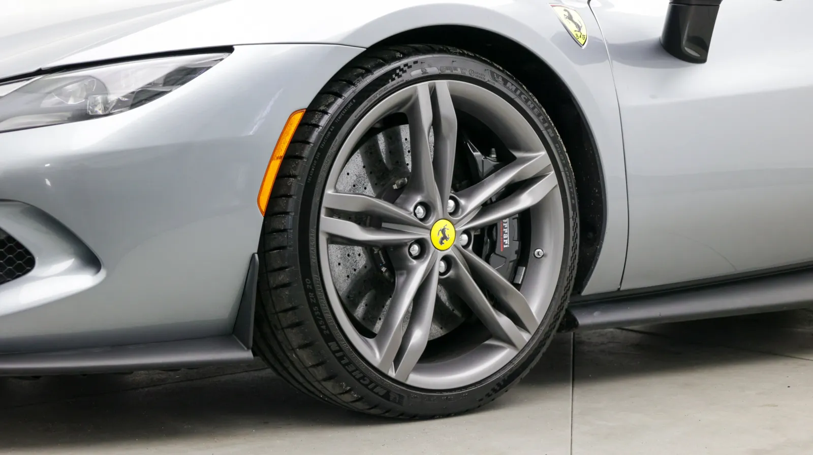 Ferrari 296 photo 15