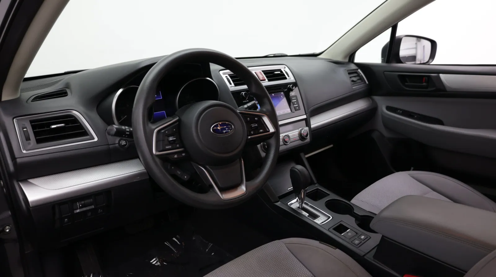 Subaru Outback photo 11
