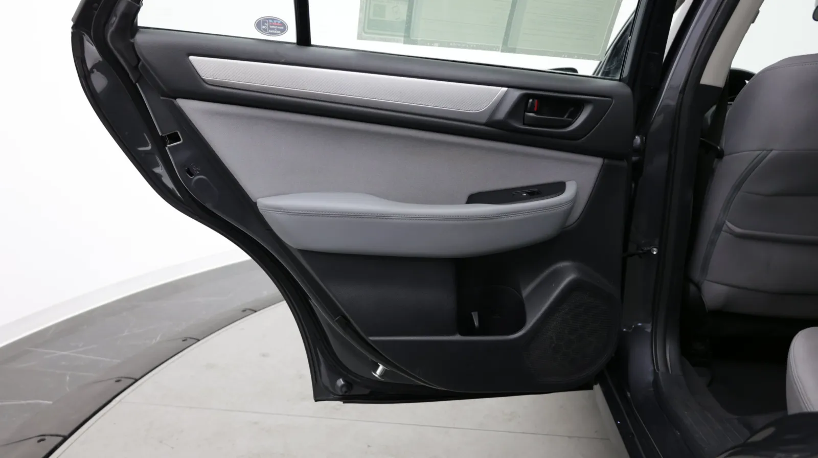 Subaru Outback photo 26