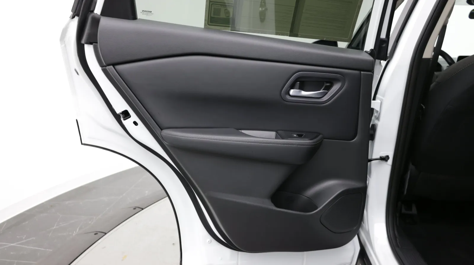Nissan Rogue photo 27