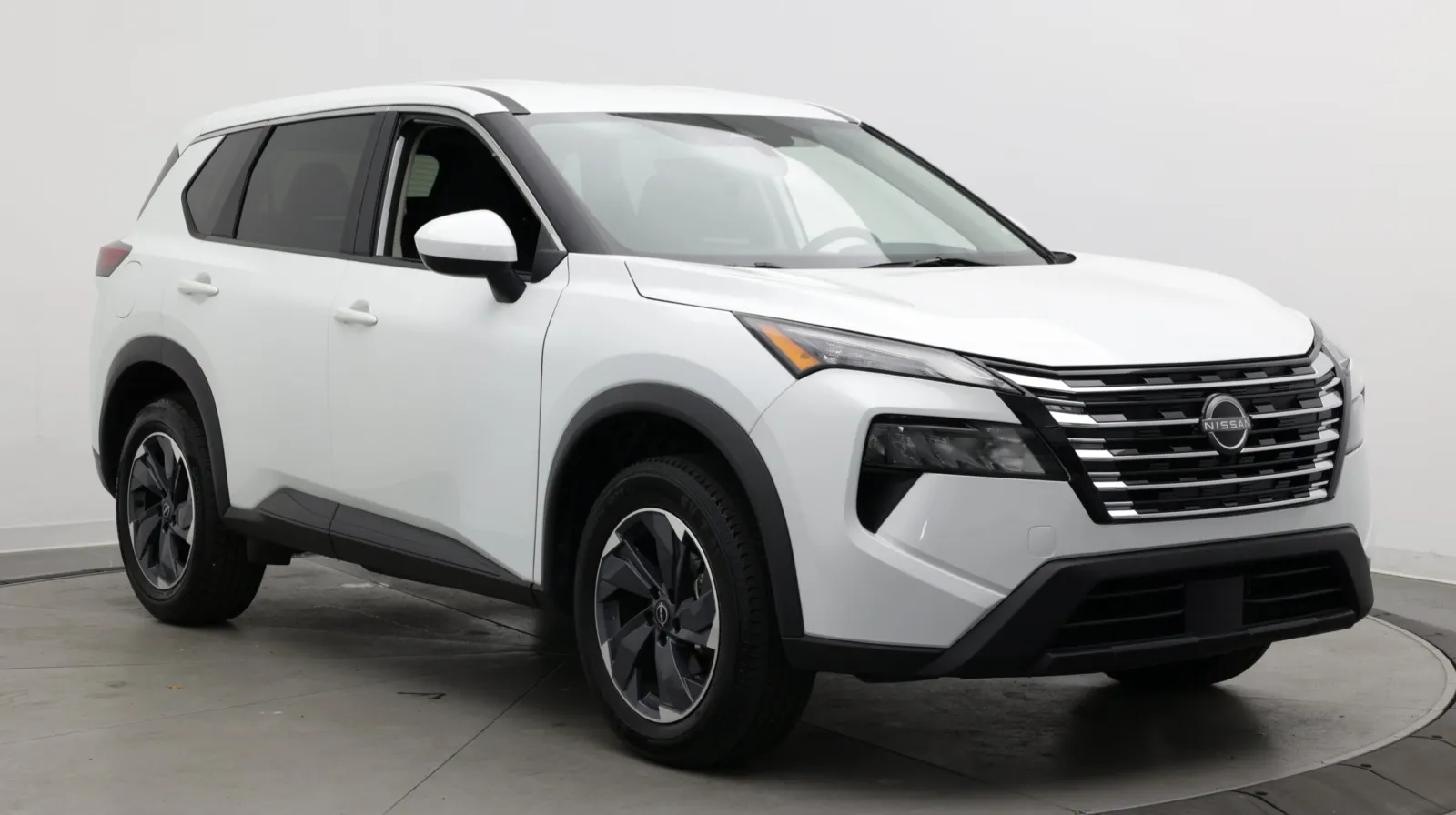 Nissan Rogue photo 3