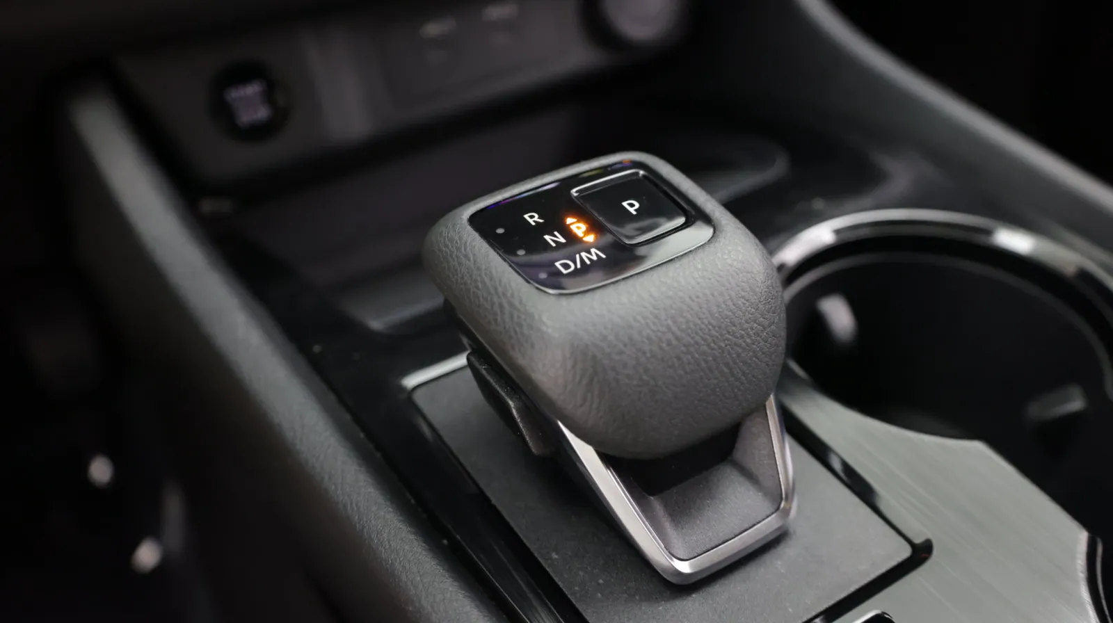 Nissan Rogue photo 18