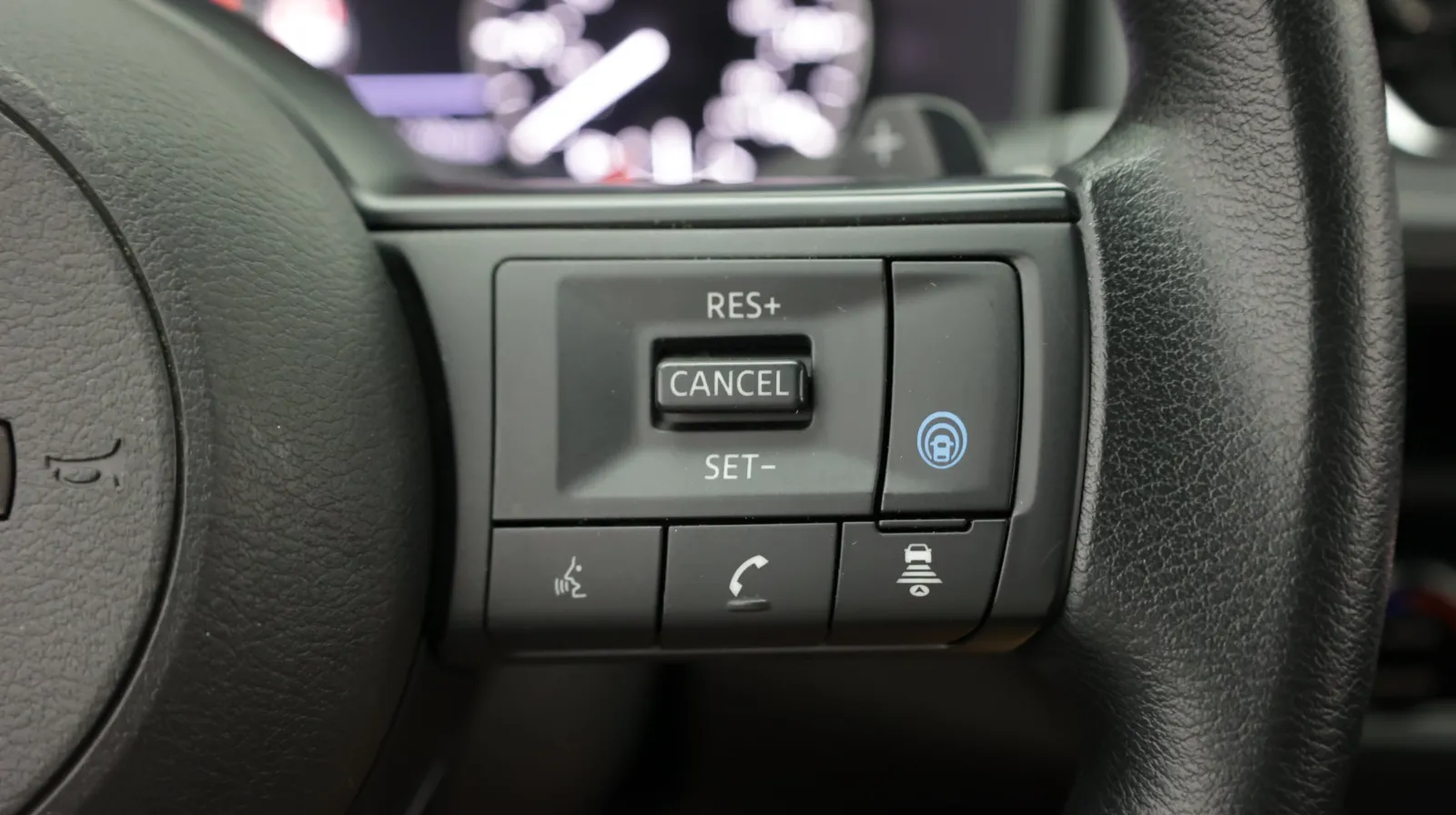Nissan Rogue photo 25