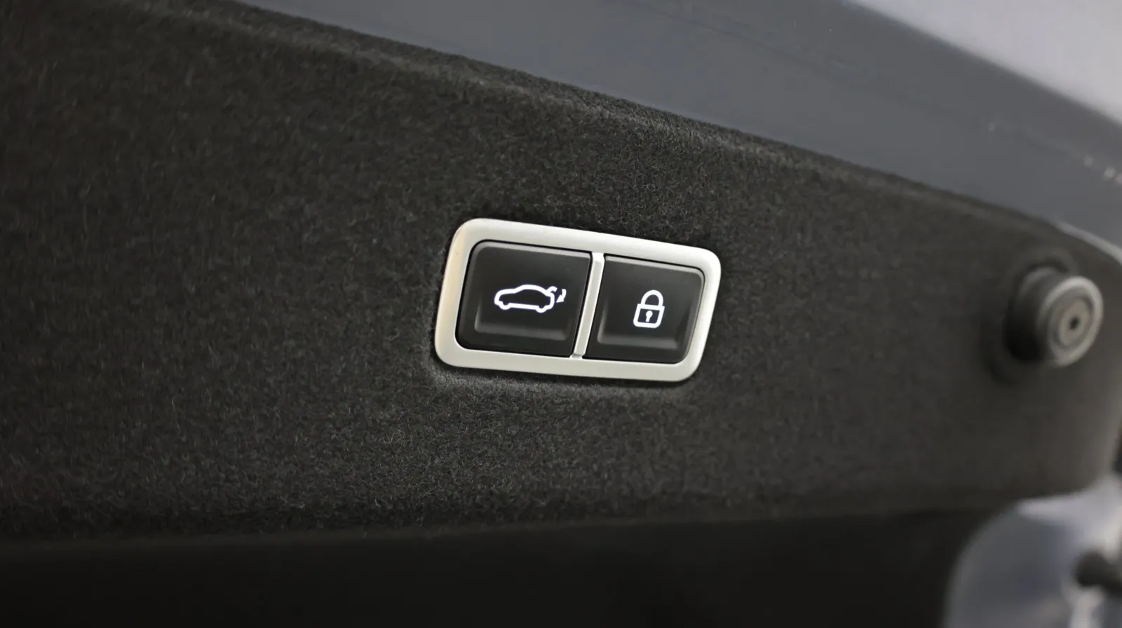Hyundai Ioniq 6 photo 29
