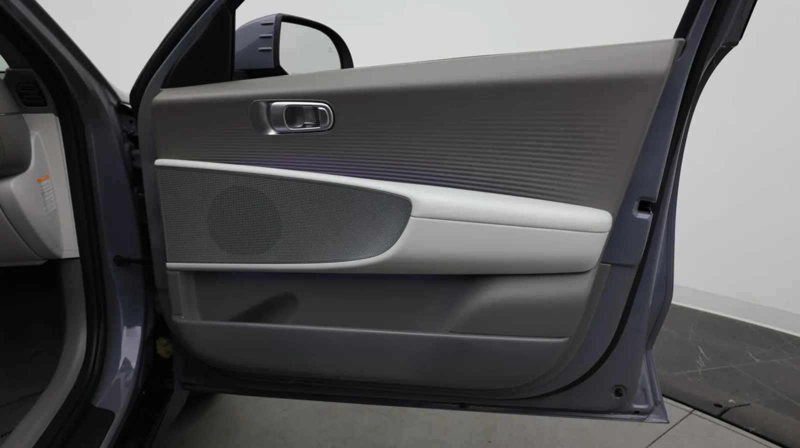 Hyundai Ioniq 6 photo 32