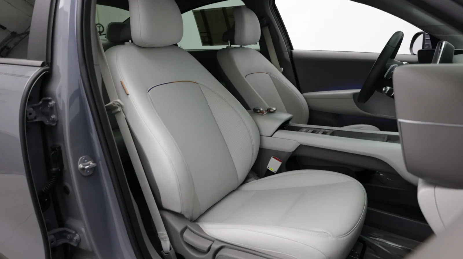 Hyundai Ioniq 6 photo 34