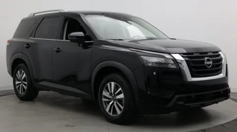 Another view of 2025 Nissan Pathfinder SL for sale in Jacksonville, FL at Auto Boutique Florida