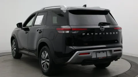 More photos of 2025 Nissan Pathfinder SL at Auto Boutique Florida, FL