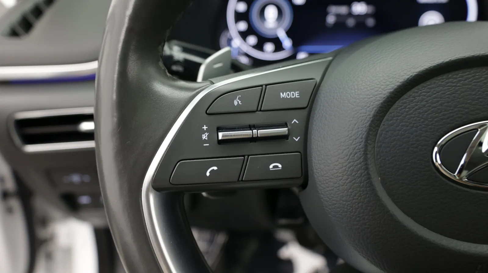 Hyundai Sonata photo 27
