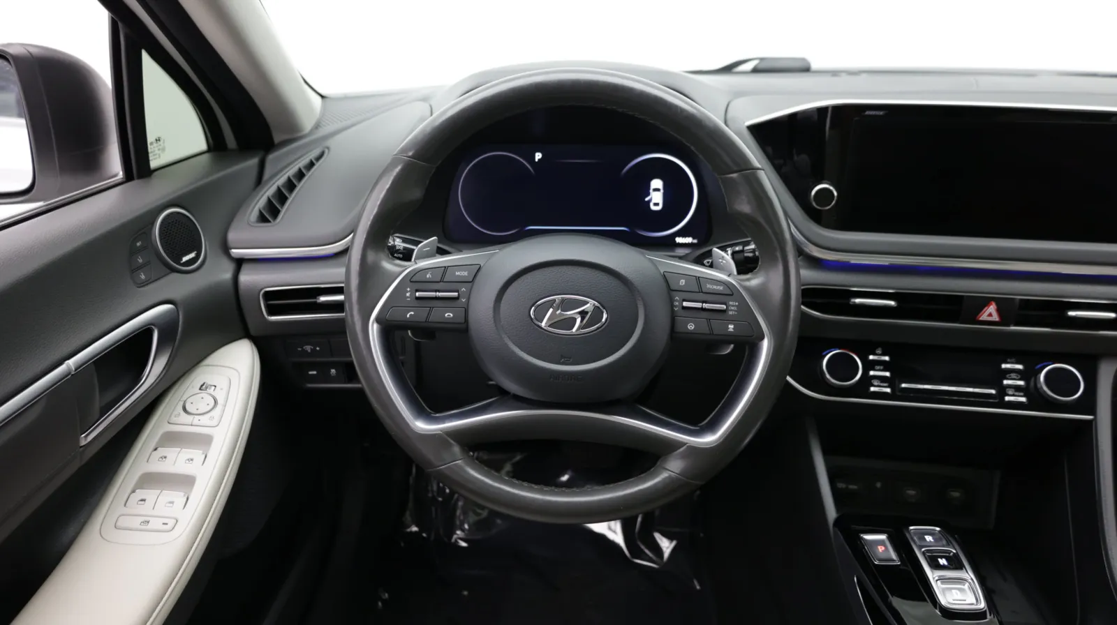 Hyundai Sonata photo 32