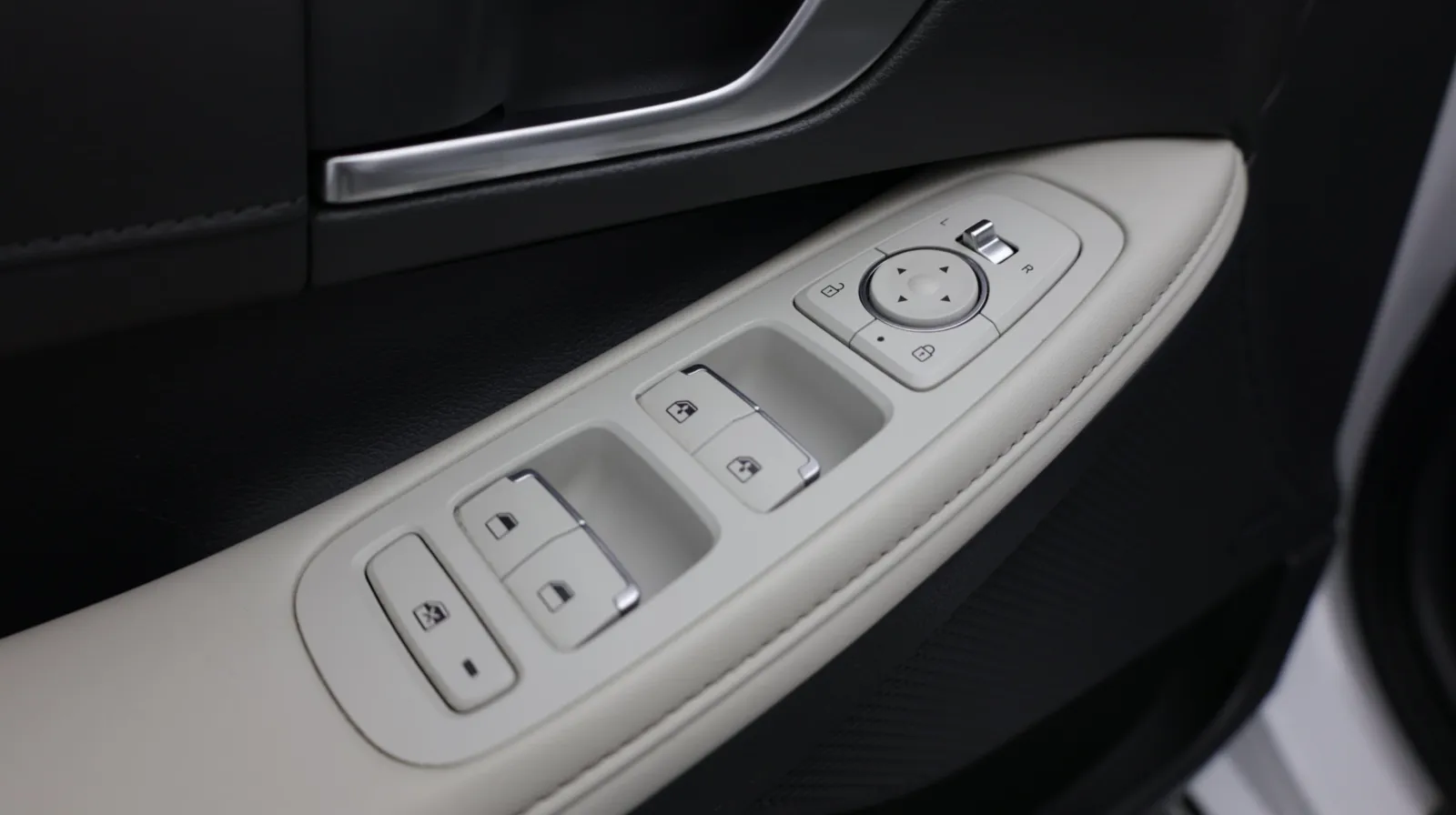 Hyundai Sonata photo 14