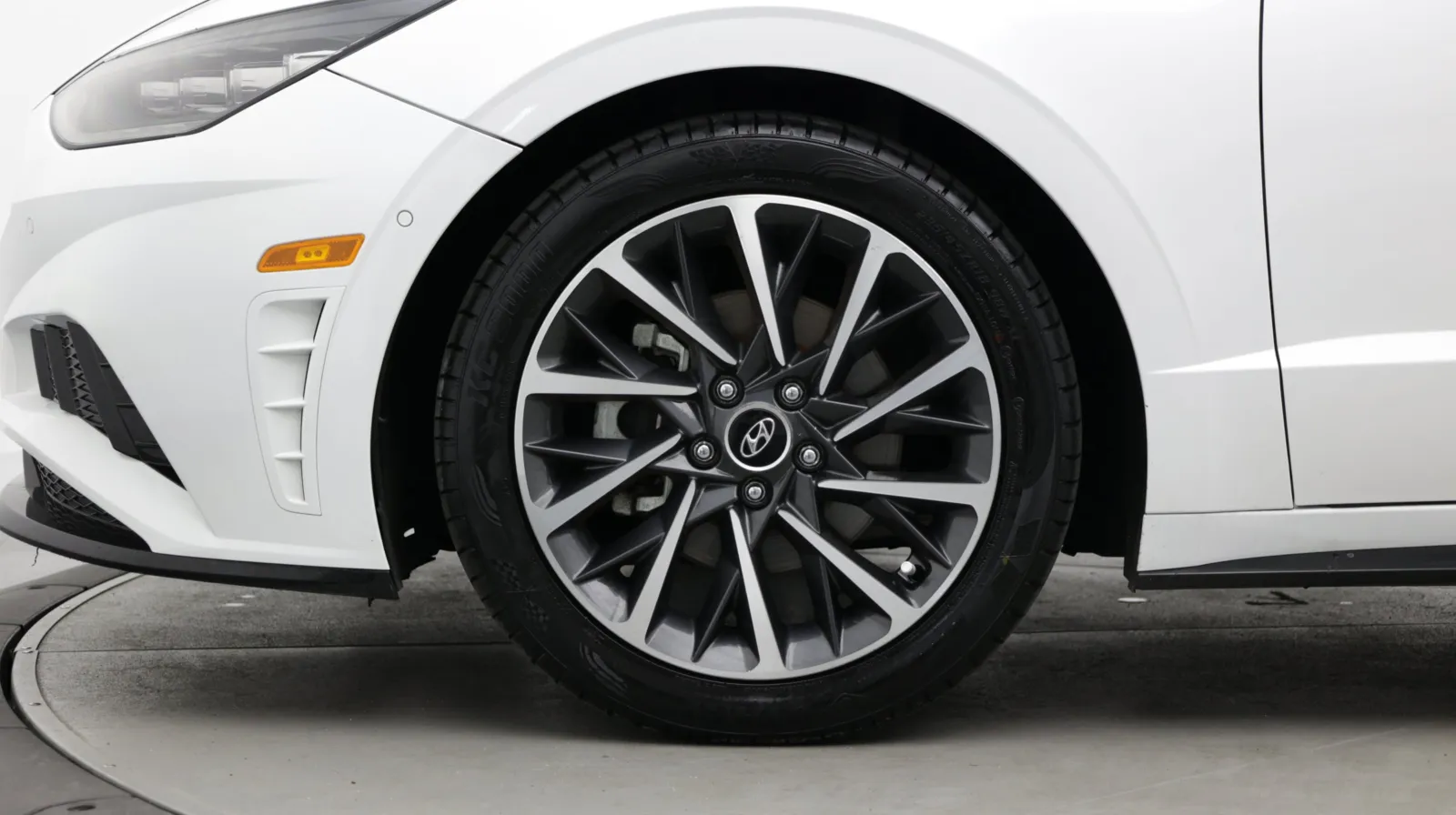 Hyundai Sonata photo 10