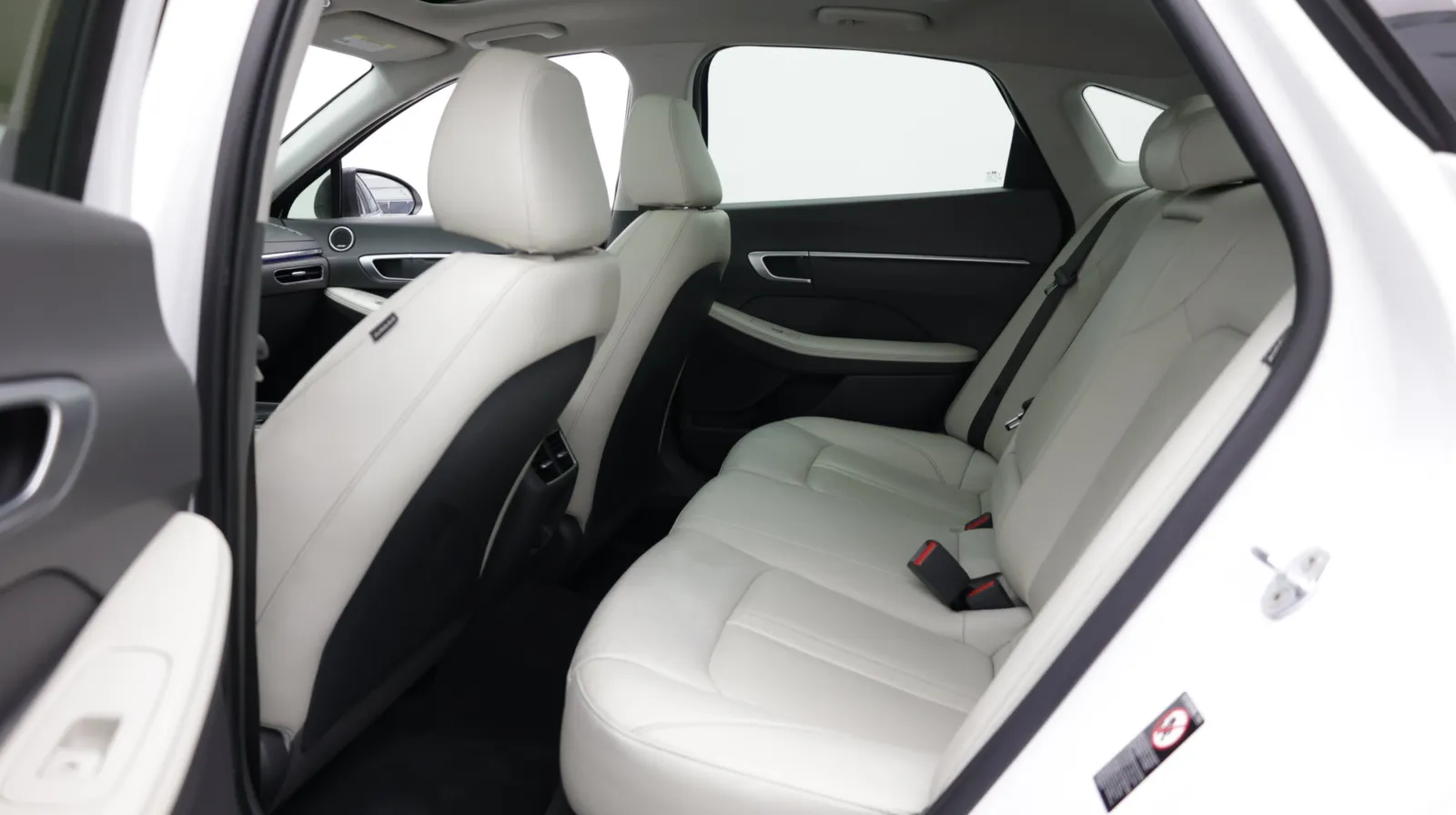 Hyundai Sonata photo 30