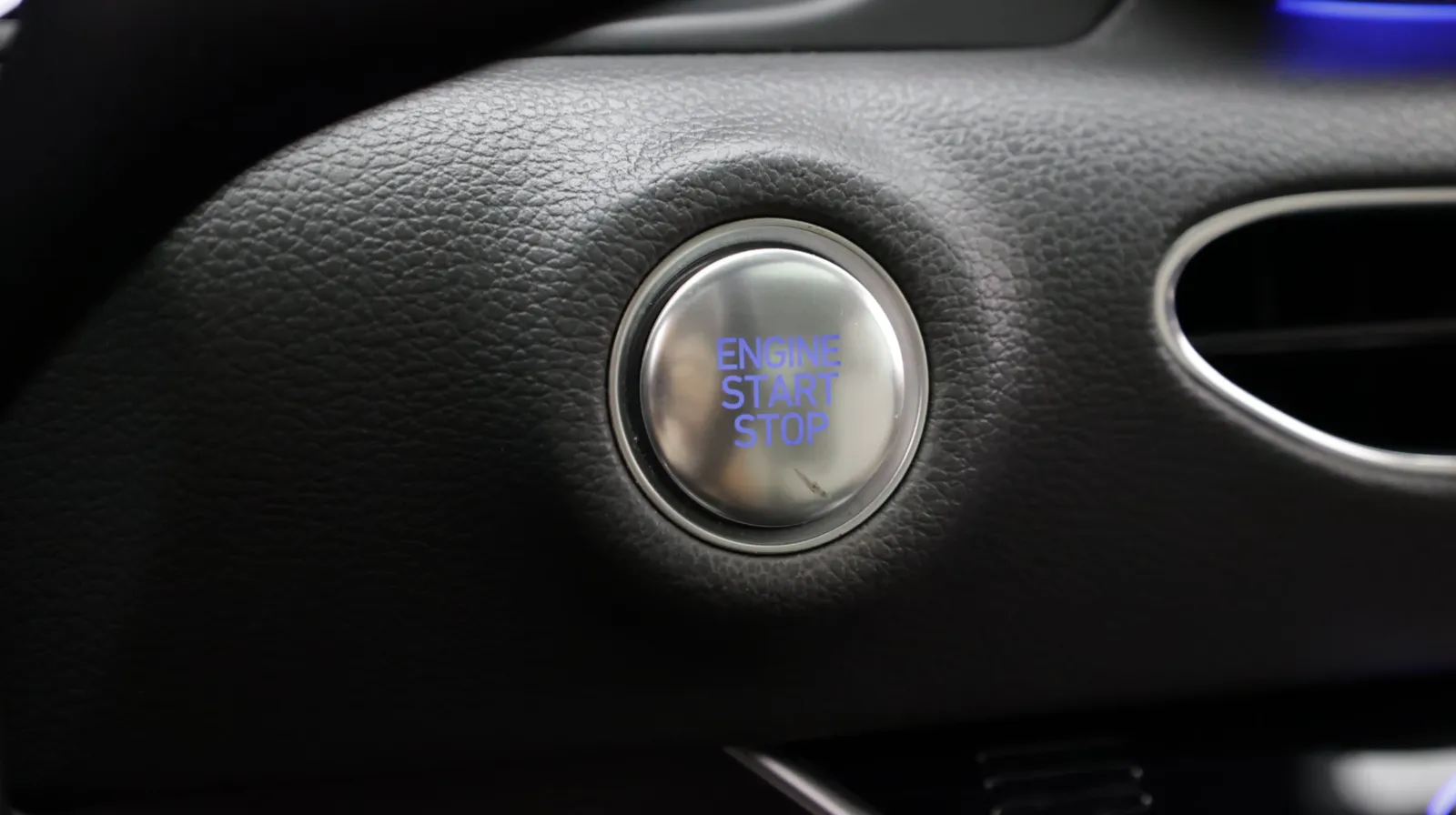 Hyundai Sonata photo 29