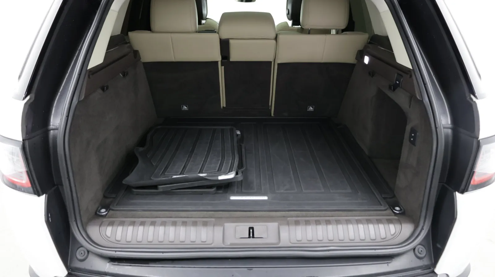 Land Rover Range Rover Sport photo 32