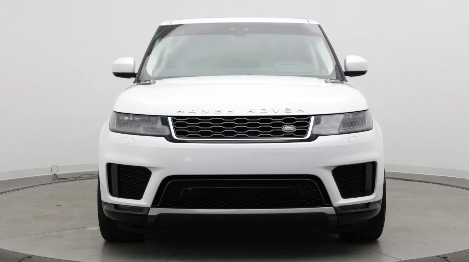 Land Rover Range Rover Sport photo 2