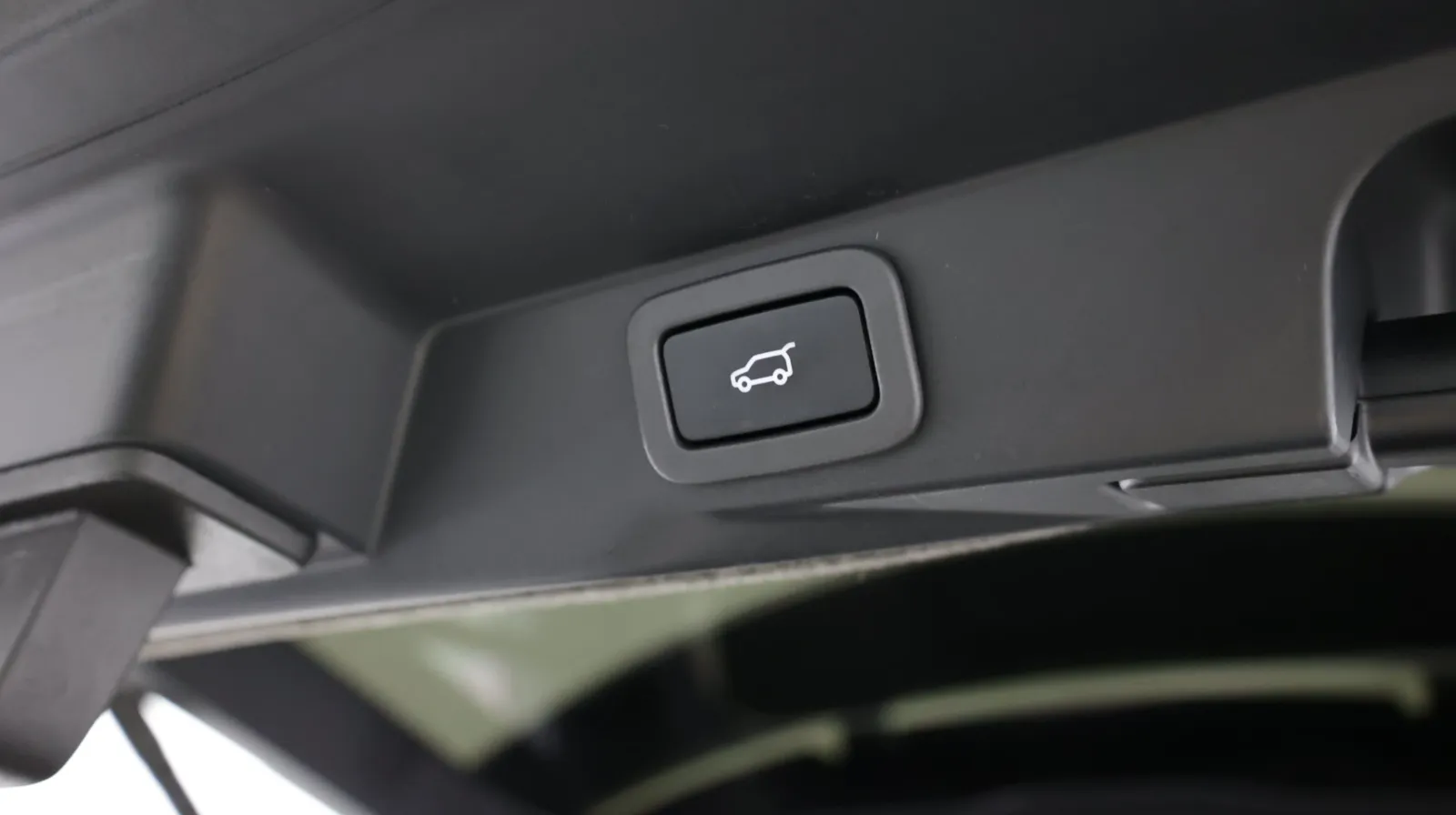 Land Rover Range Rover Sport photo 33