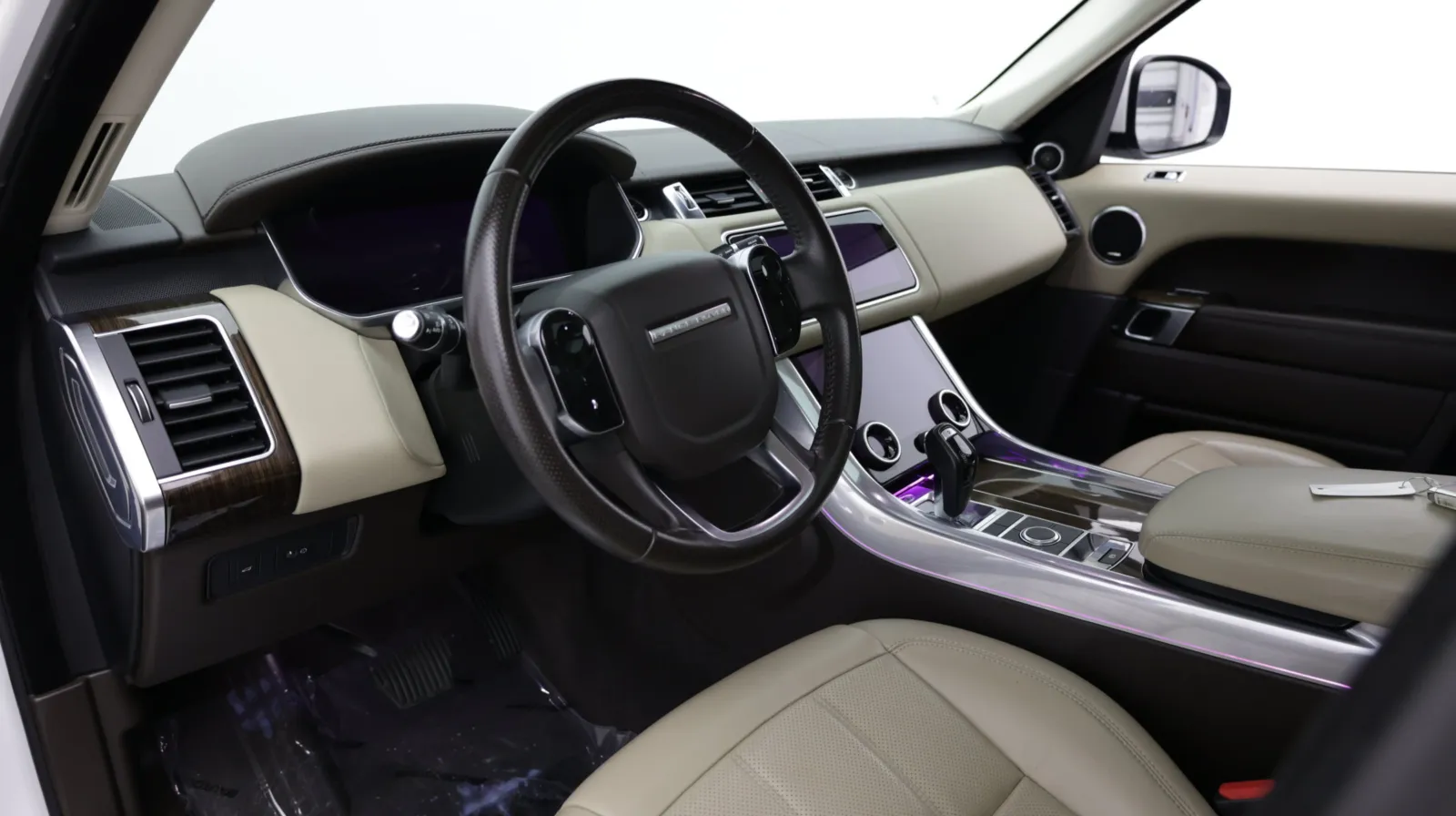 Land Rover Range Rover Sport photo 12