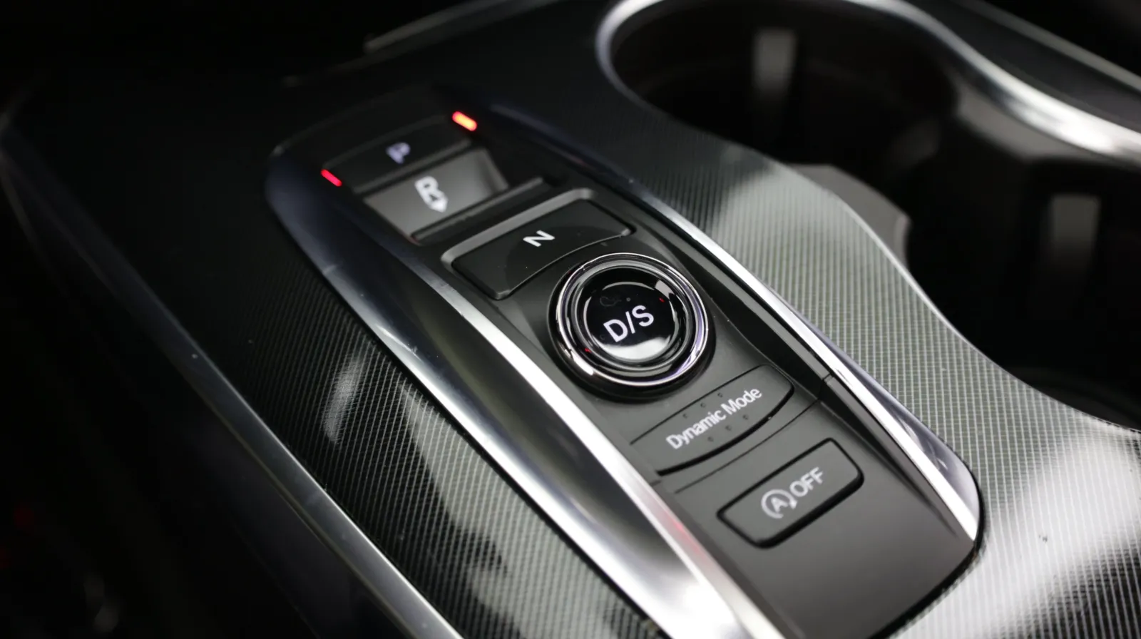 Acura MDX photo 18