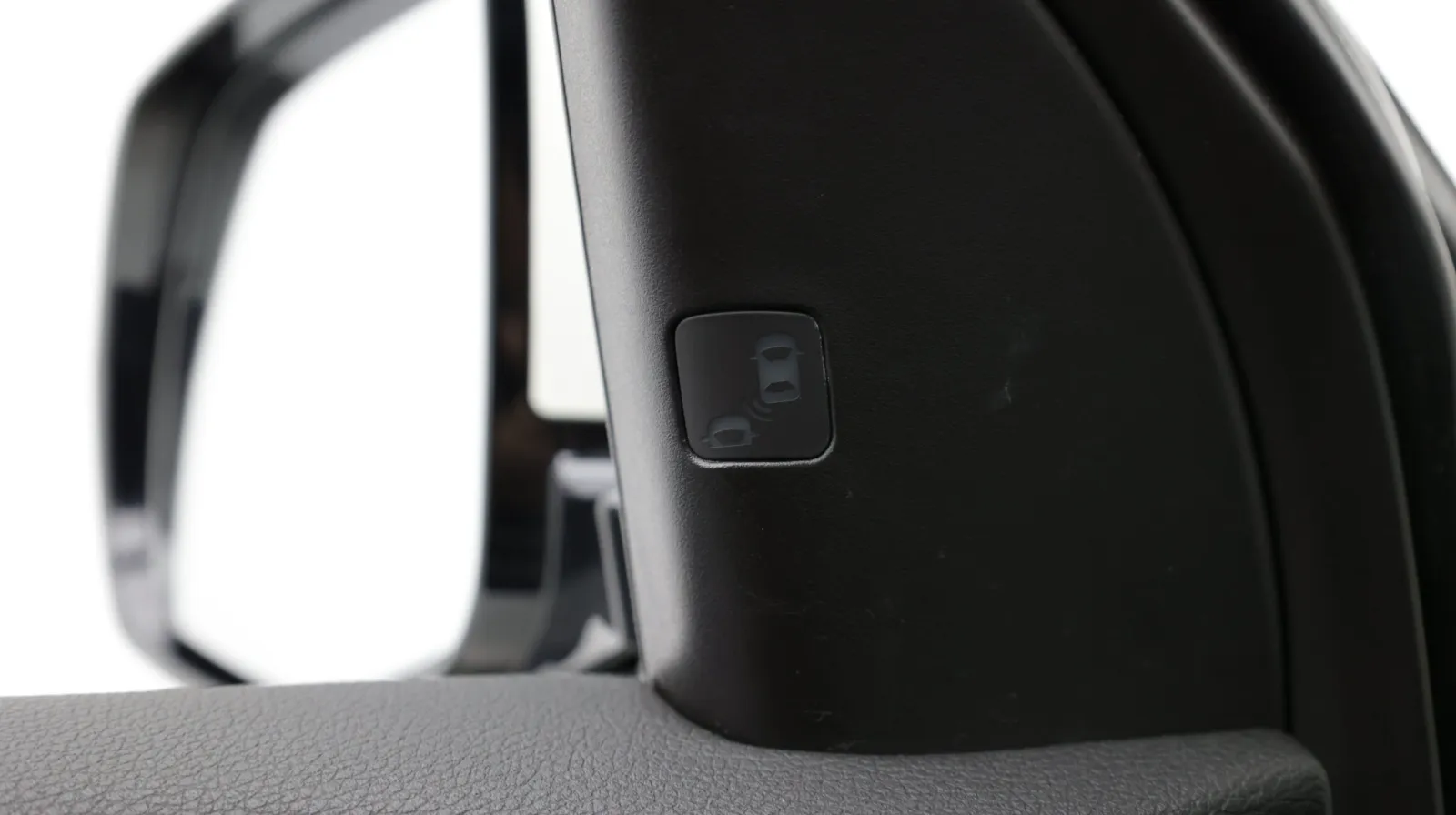 Acura MDX photo 22
