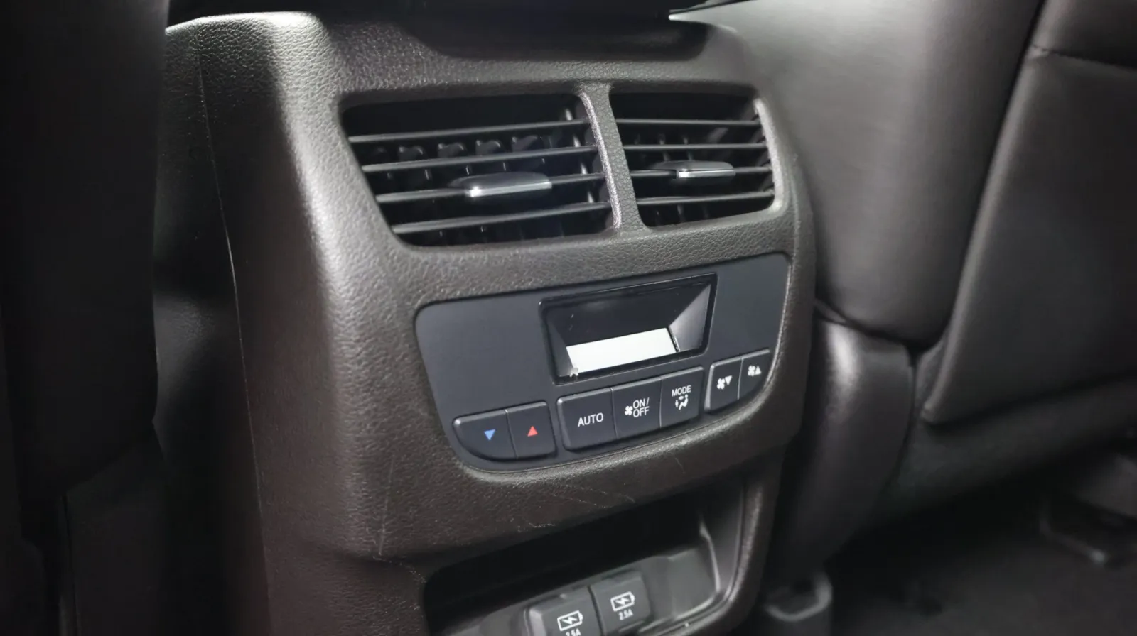 Acura MDX photo 30
