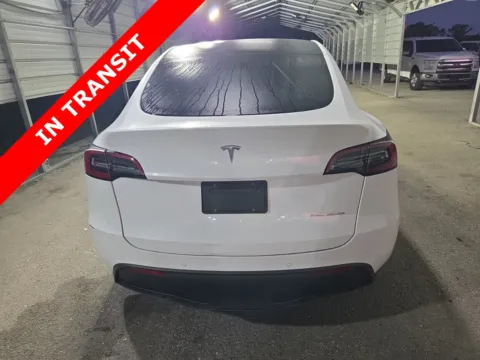 More photos of 2022 Tesla Model Y Long Range at Auto Boutique Florida, FL