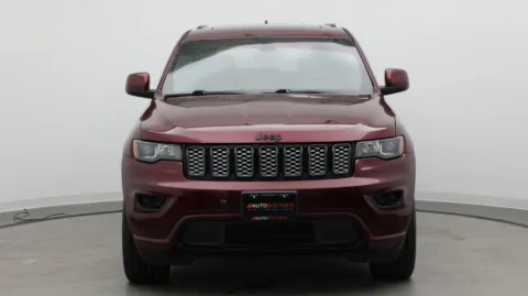 Photos of 2020 Jeep Grand Cherokee Altitude for sale in Jacksonville, FL at Auto Boutique Florida