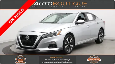 Silver 2022 Nissan Altima 2.5 SV for sale in Jacksonville, FL