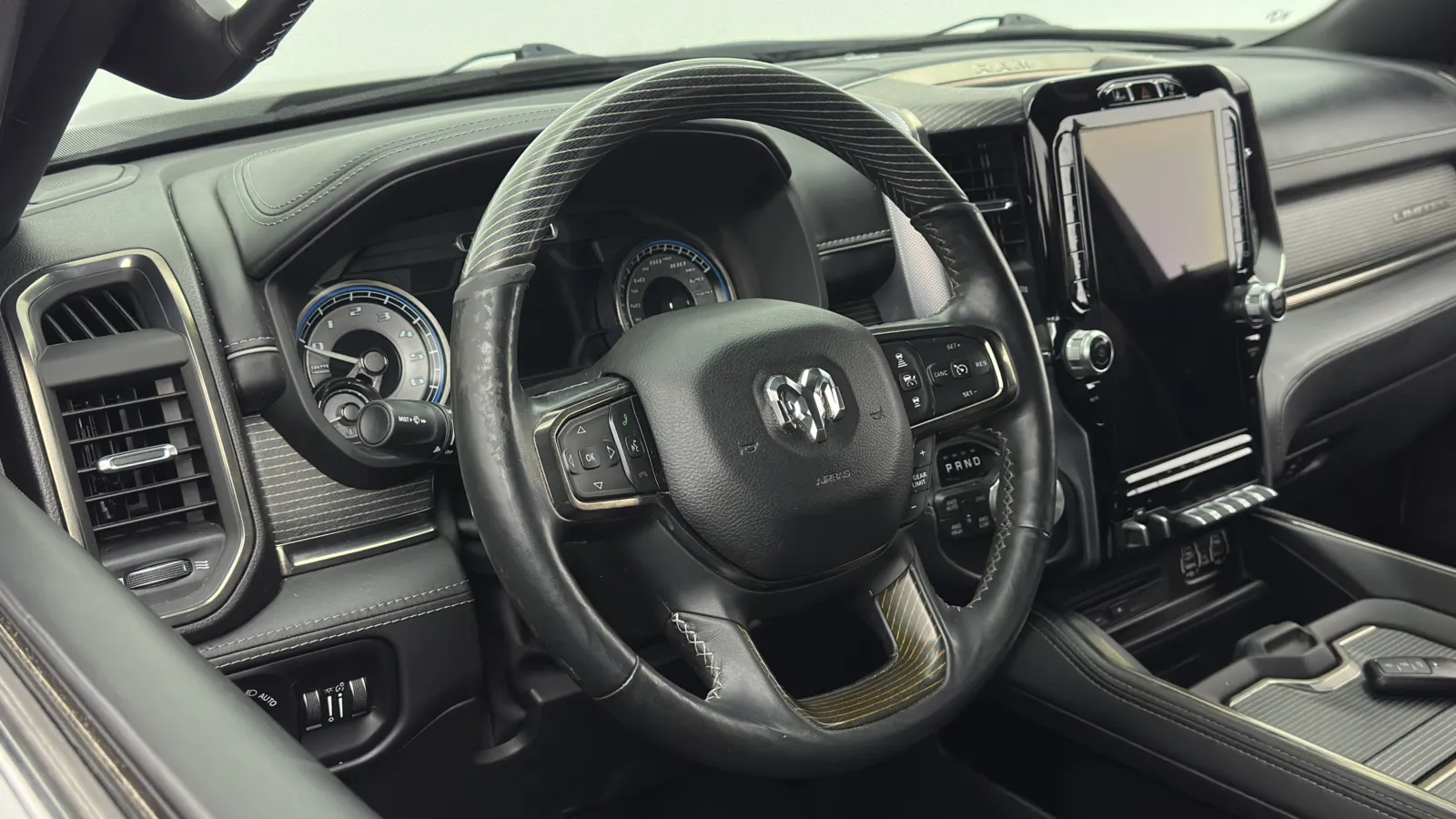 Ram 1500 photo 8