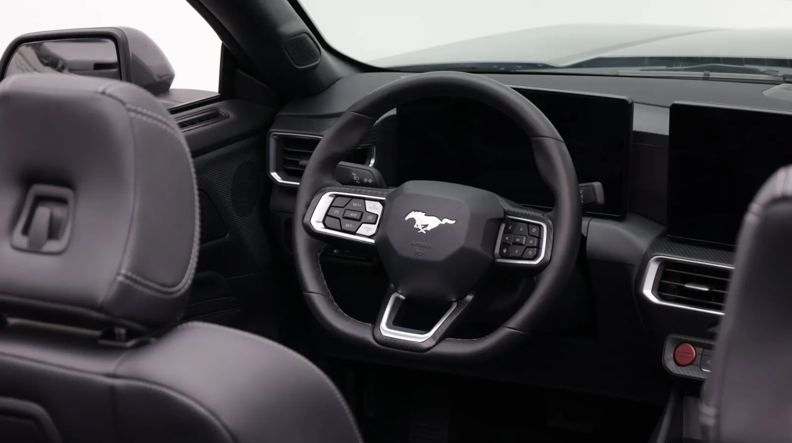 Ford Mustang photo 26