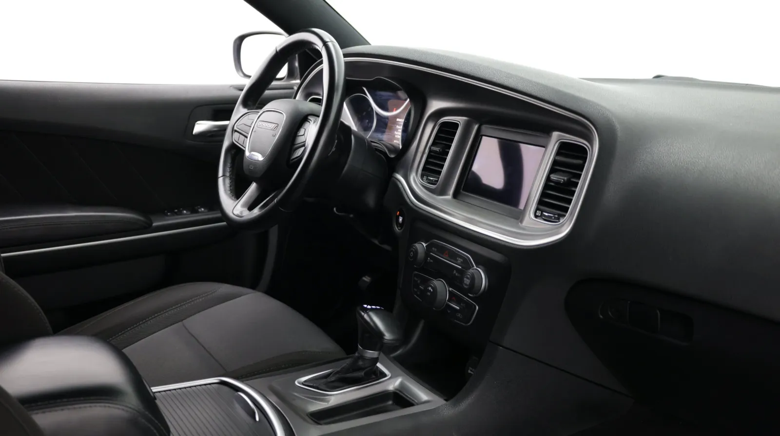 Dodge Charger photo 35