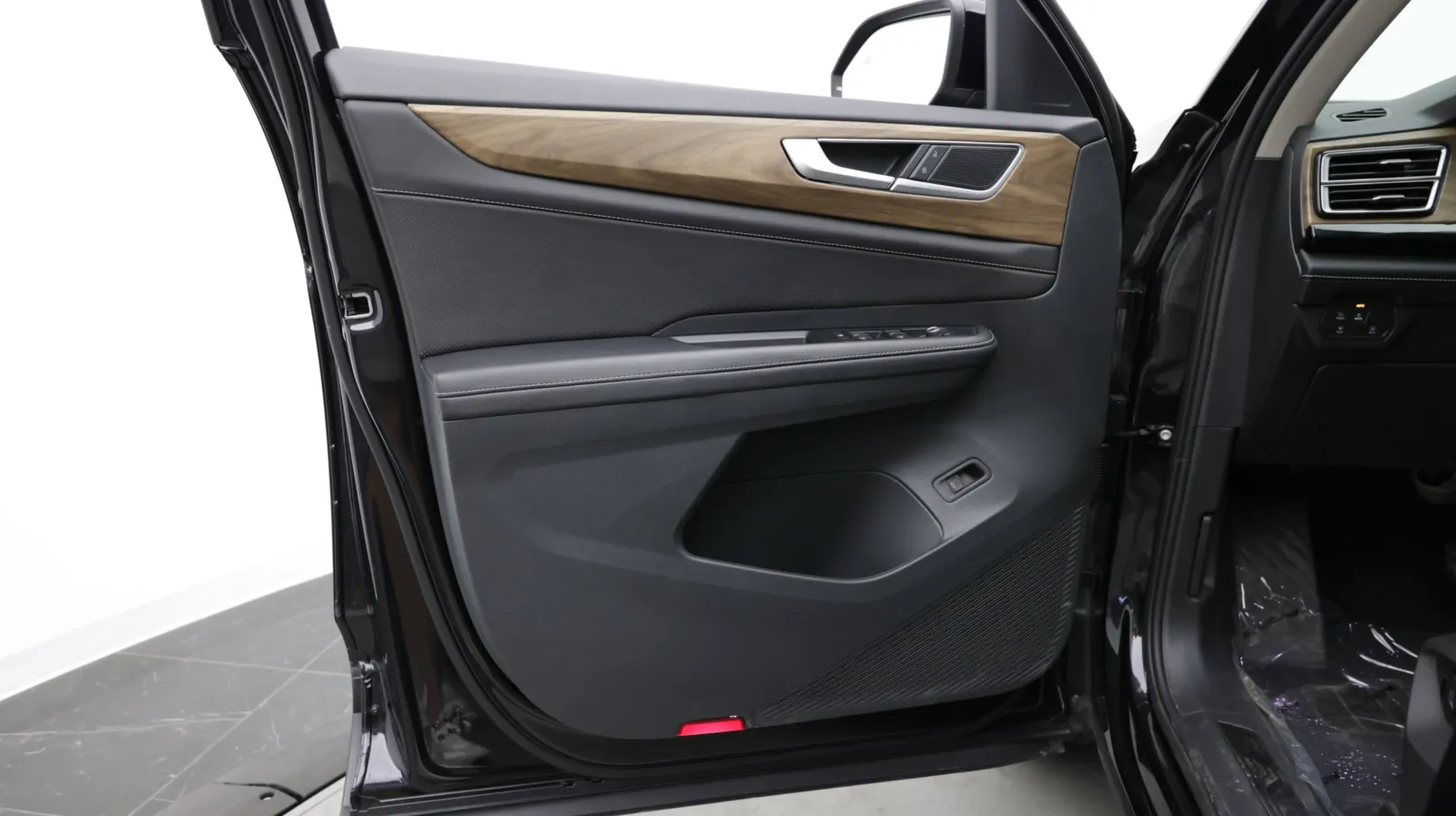 Volkswagen Atlas photo 10