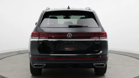 More photos of 2026 Volkswagen Atlas 2.0T SE w/Technology at Auto Boutique Florida, FL