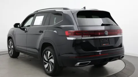 More photos of 2026 Volkswagen Atlas 2.0T SE w/Technology at Auto Boutique Florida, FL