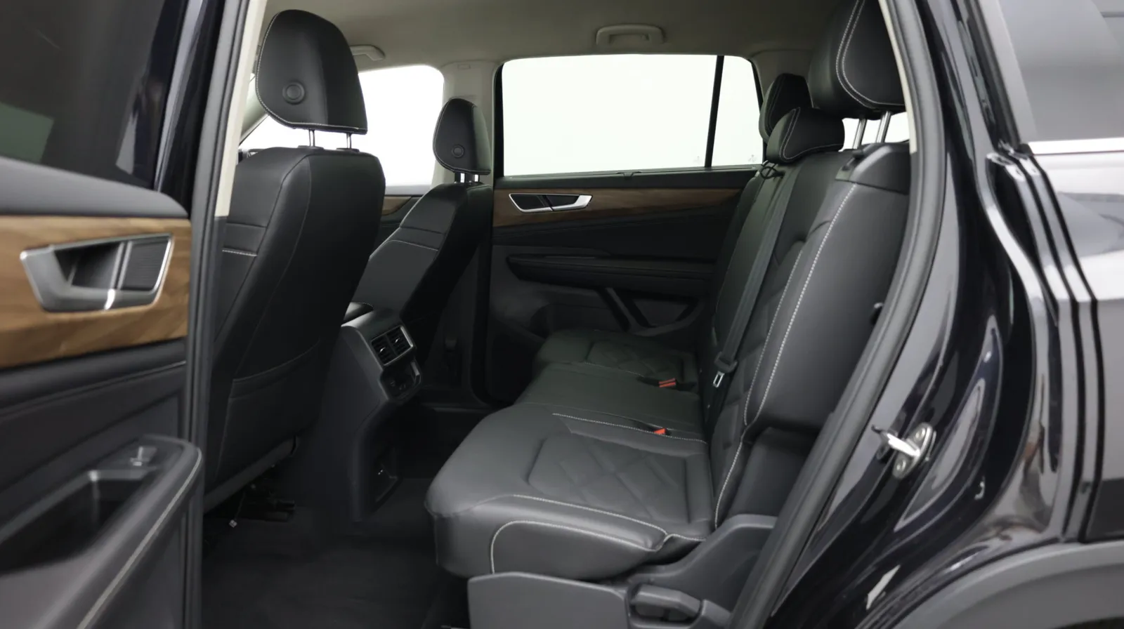 Volkswagen Atlas photo 25