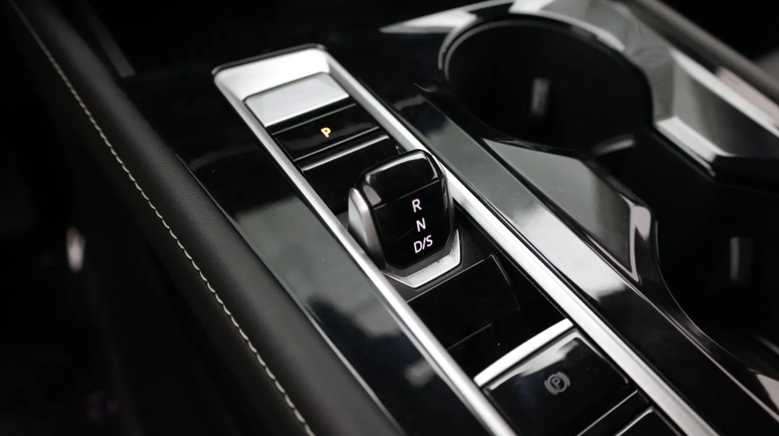 Volkswagen Atlas photo 17
