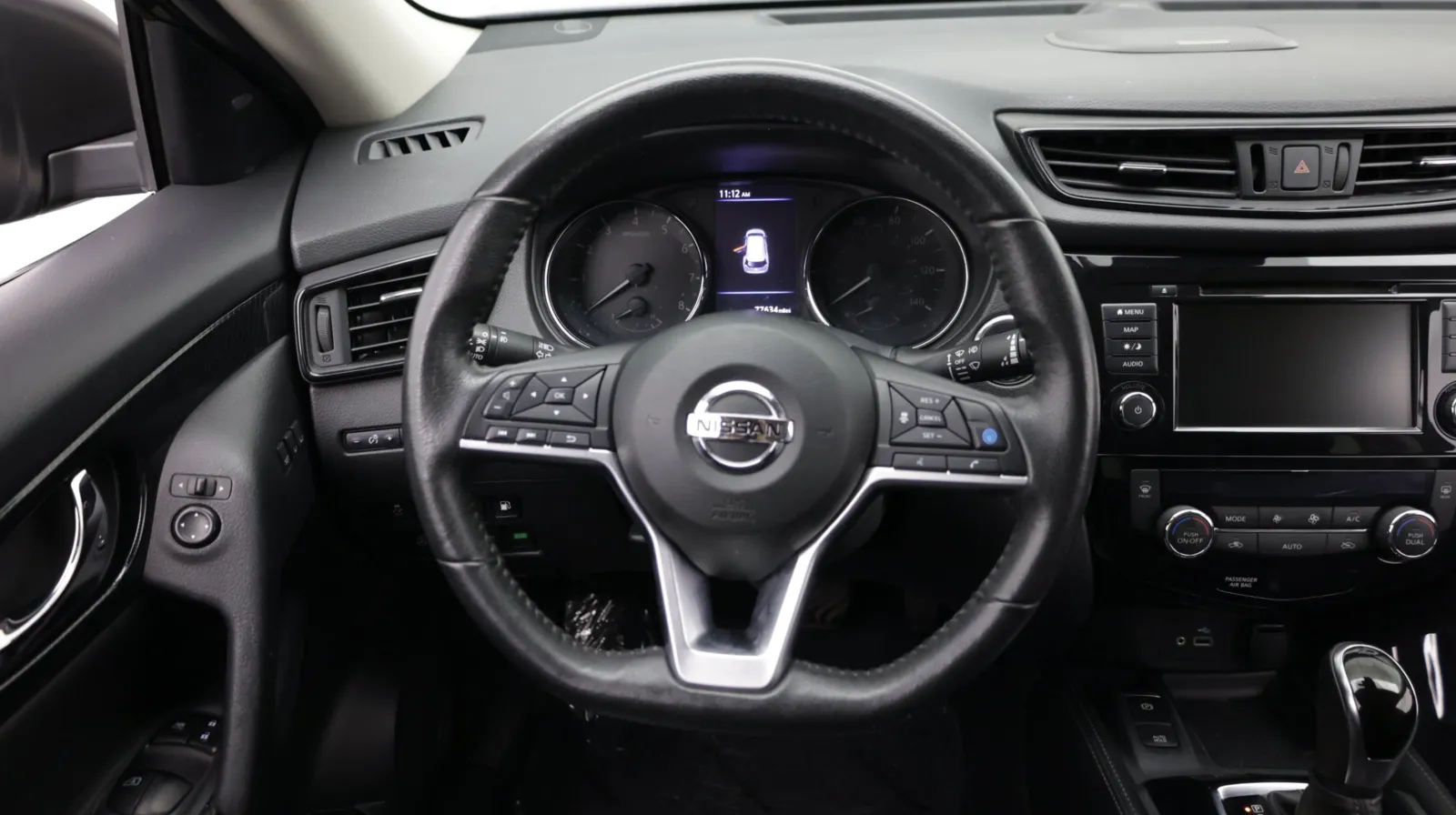 Nissan Rogue photo 32