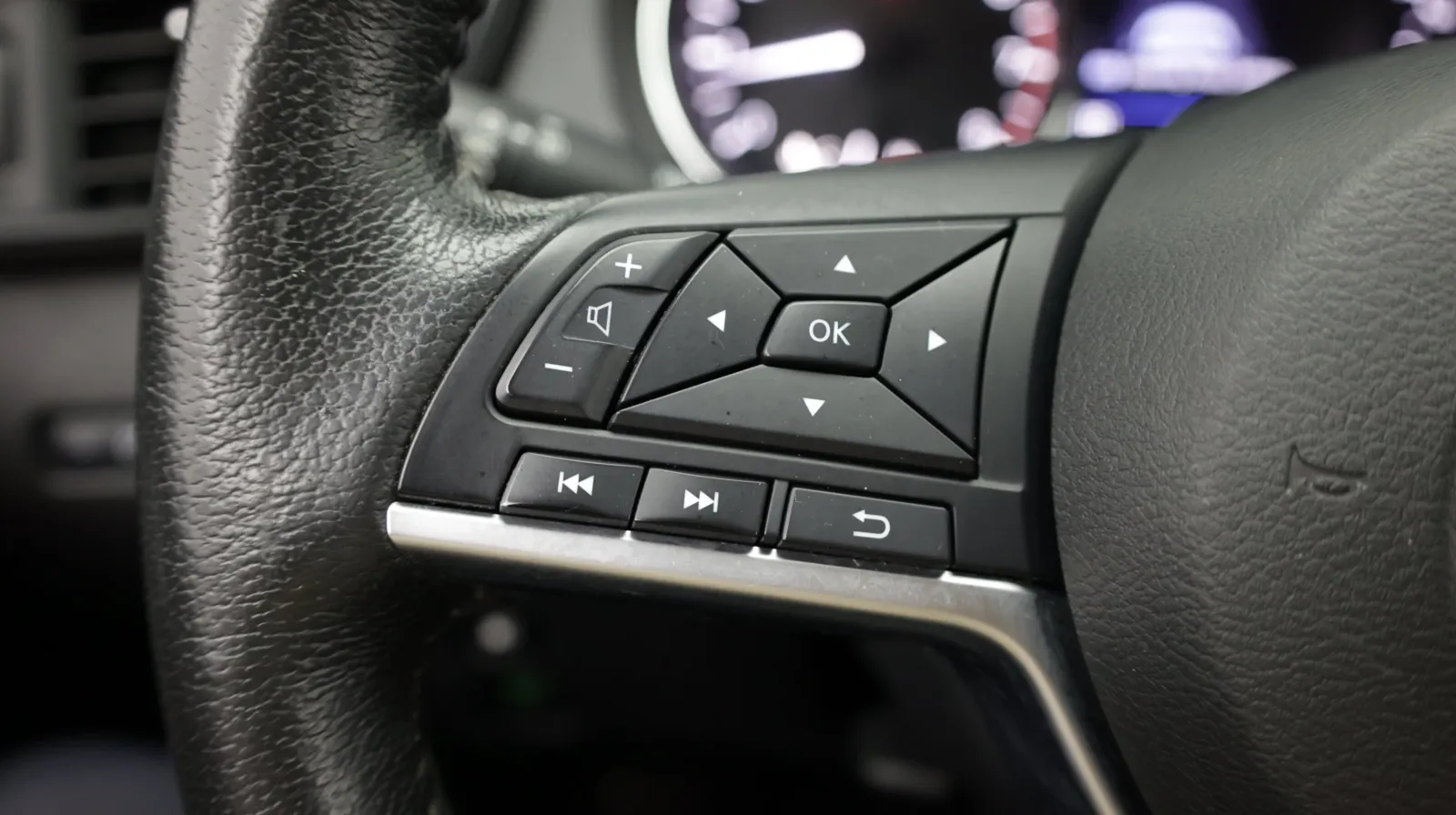 Nissan Rogue photo 27