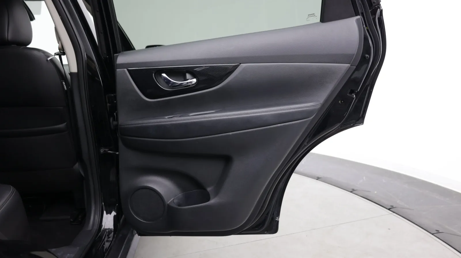Nissan Rogue photo 38