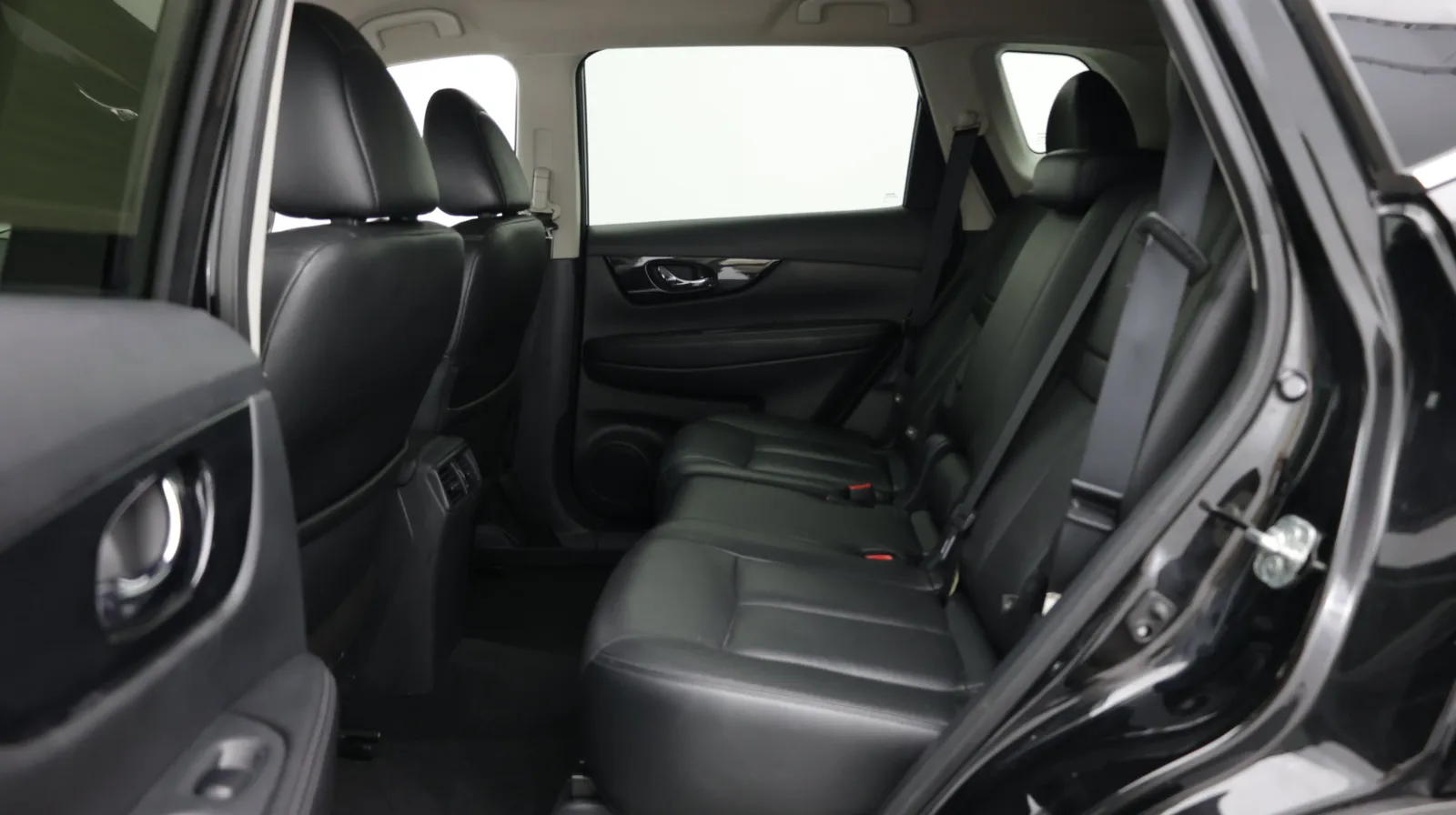 Nissan Rogue photo 29