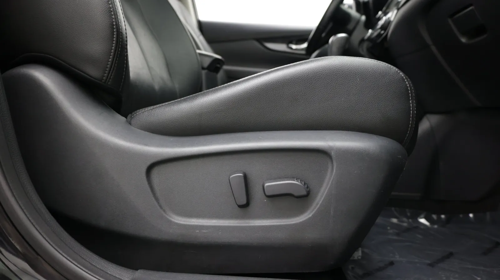 Nissan Rogue photo 42