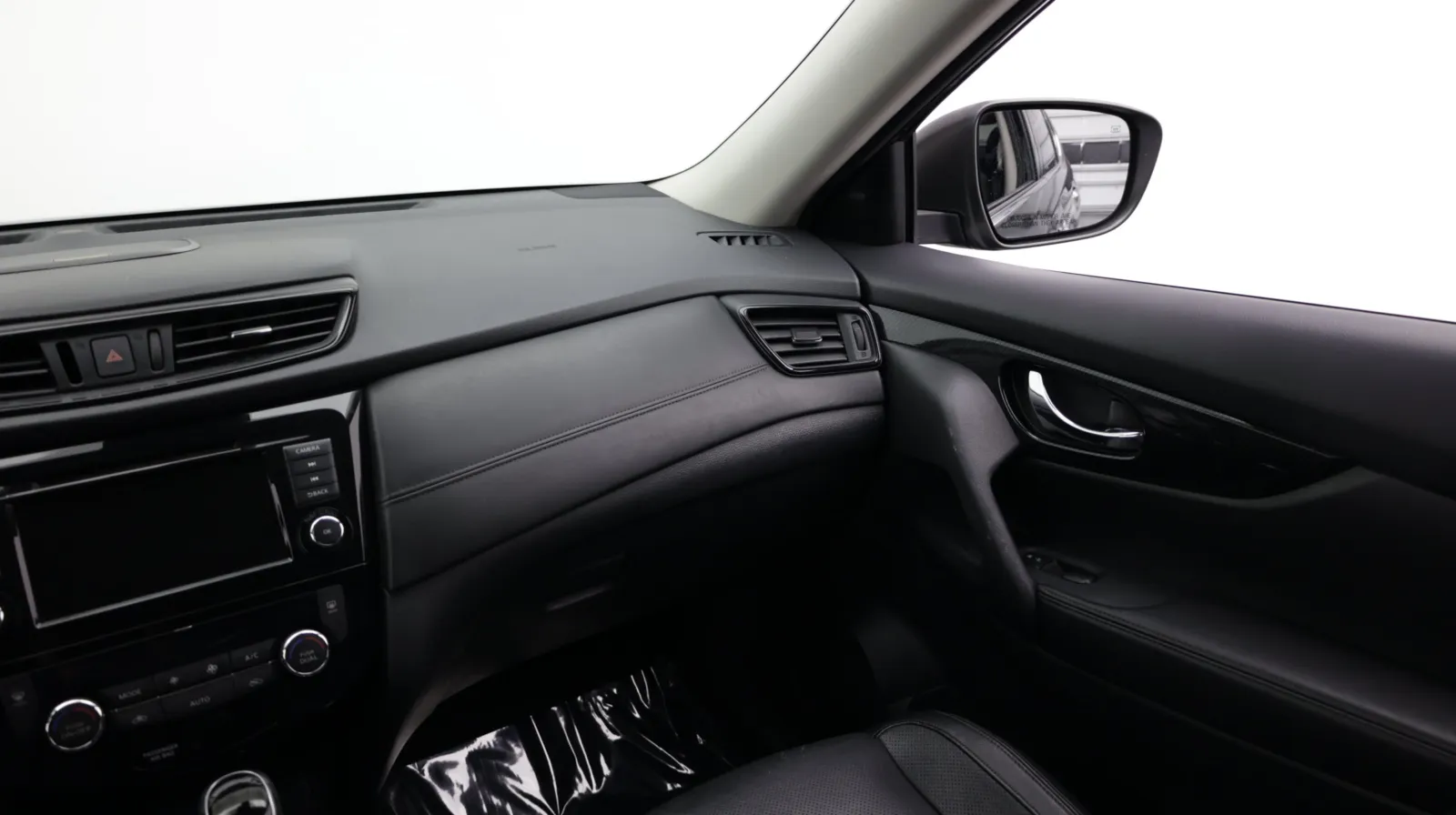 Nissan Rogue photo 35