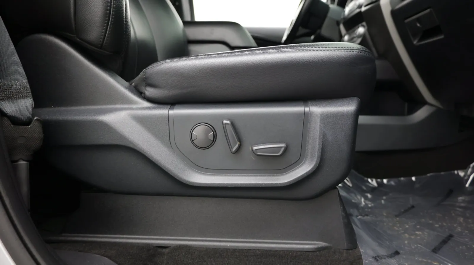 Ford Expedition photo 42